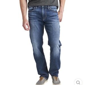 SILVER JEANS W29L31 (labelled 32)  EDDIE ATHLETIC FIT TAPERED LEG - DARK INDIGO